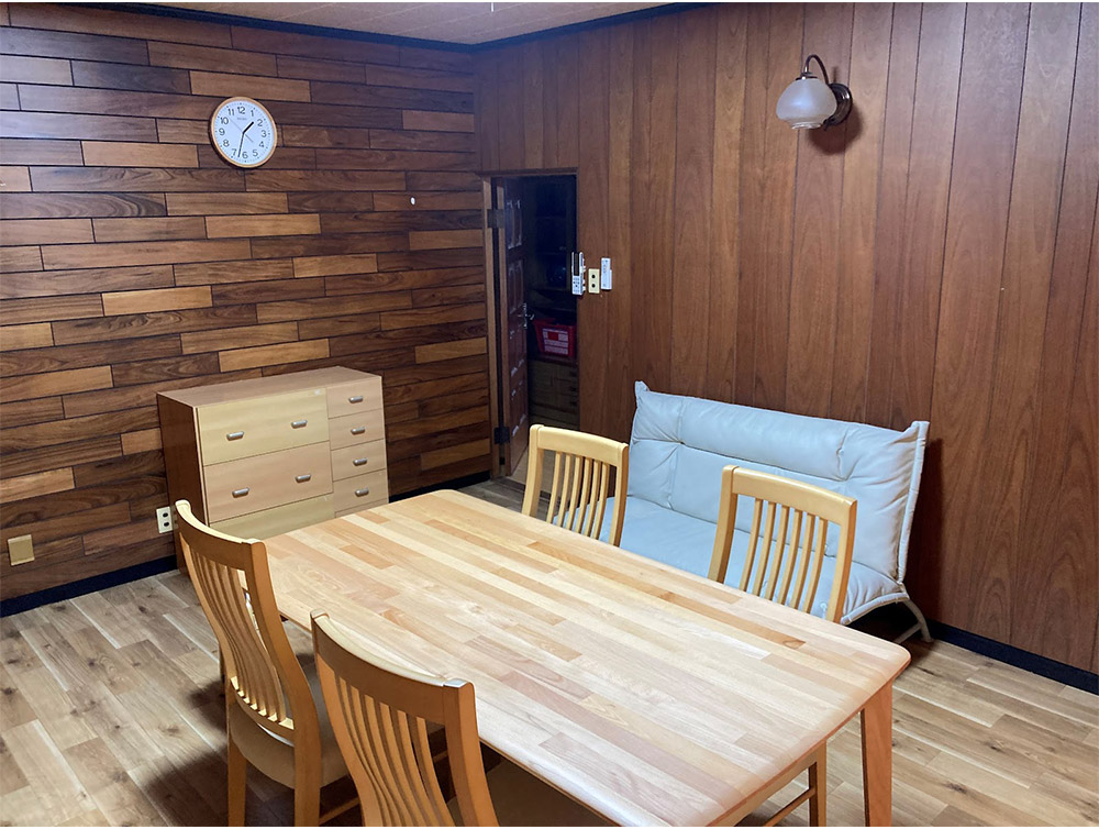 よこいの家吉津の応接室